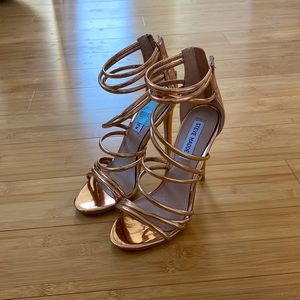 BRAND NEW - Steve Madden Heels - Size 5.5
